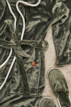 Logo trade promotional gift photo of: VINGA Louis luxury plush GRS RPET robe size S-M