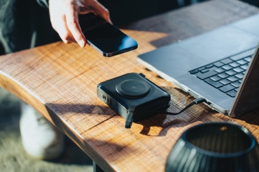 Logo trade promotional items image of: Urban Vitamin Oxnard 5 in 1 65W universal charger