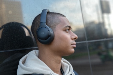 Logotrade promotional giveaway image of: Urban Vitamin Fresno wireless headphone