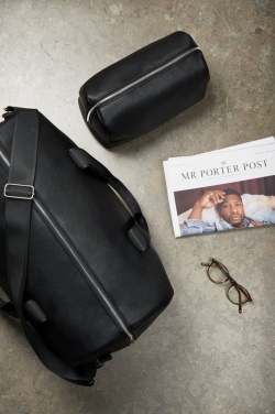 Logotrade advertising products photo of: VINGA Bermond RCS recycled PU weekend bag