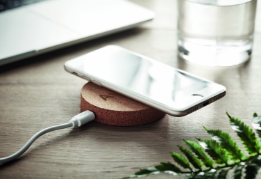 Logo trade promotional giveaways image of: Wireless charging pad 10W