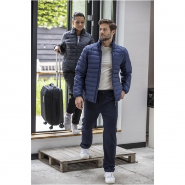 Logotrade reklaamkingituse foto: Athenas meeste soojustatud jope