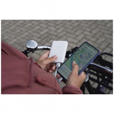 Logo trade reklaamtooted foto: Xtorm XG205 Go2 12W 5000 mAh kiirlaadimise akupank 