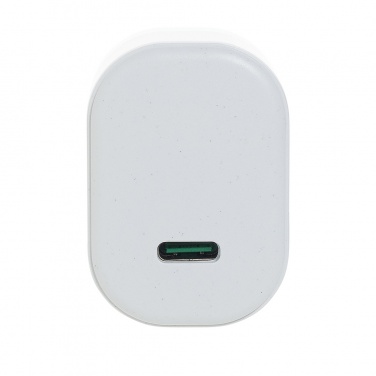 Logo trade reklaamkingid foto: Surge RCS taaskasutatud PET 20W tüüpi C 3 tk laadimiskomplekt