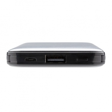 Logotrade reklaamkingitused pilt: 5000 mAh taskuvõimsuspank integreeritud kaablitega