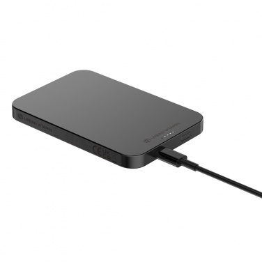 Logotrade reklaamkingituse foto: Urban Vitamin Richmond RCS plastikust/alumiinium 5000mah akupank