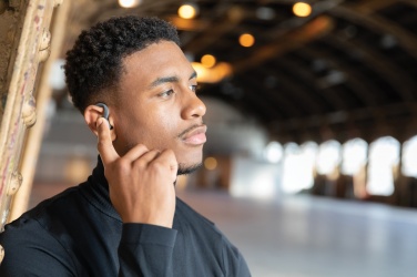 Logotrade reklaamkingid pilt: Urban Vitamin Pacifica RCS plastikust kõrvaklapid