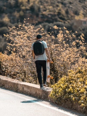 Logotrade firmakingid pilt: Bobby Hero Väike vargusevastane seljakott