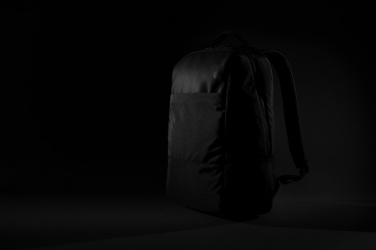 Logo trade reklaamkingituse pilt: Swiss Peak AWARE™ RPET 15,6-tolline päevapakk