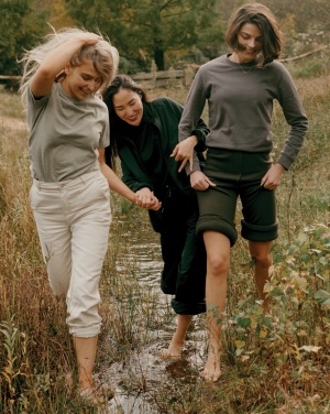 Logotrade meene foto: Iqoniq Talung taaskasutatud polüester fliis