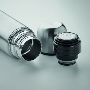 Logotrade firmakingituse foto: Kaheseinaline pudel 500 ml