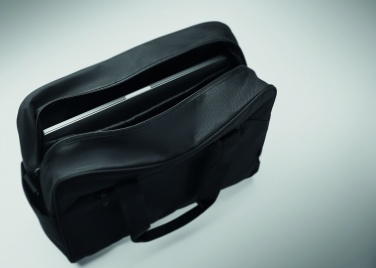 Logotrade ärikingi foto: Käeskantav reisikott