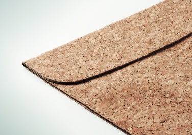 Logotrade meene foto: Korgist sülearvutikoti magnetklapp