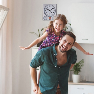 Logo trade firmakingitused foto: Plastikust seinakell DEN HAAG