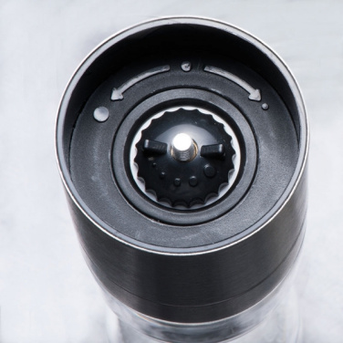 Logo trade ärikingid foto: Soola- ja pipraveski 2-in-1 ROOMA