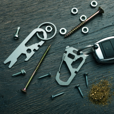 Logotrade reklaamtoote foto: Multifunktsionaalne võtmehoidja ATACAMA Schwarzwolf