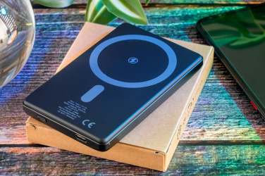 Logotrade reklaamkingituse foto: Akupank 5 000 mAh DONETSK