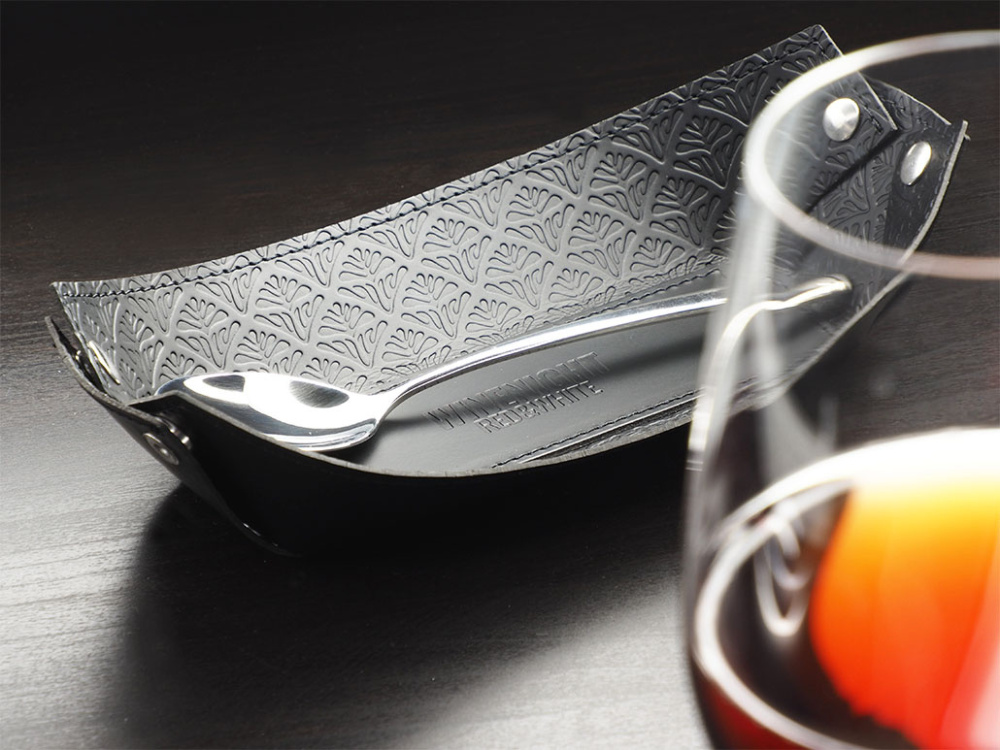 Logo trade reklaamtooted foto: Nahast laua aksessuaar 1198244