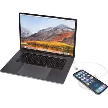 Logotrade reklaamkingid pilt: Freal 15 W taaskasutatud plastist juhtmevaba laadimisalus