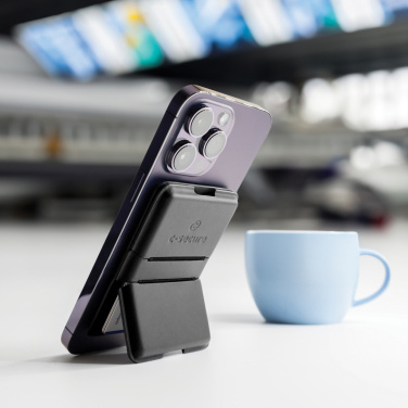 Logo trade reklaamkingituse pilt: C-Secure MagSafe kaardihoidja telefonile