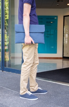 Logotrade mainoslahjat kuva: 15,6" laptopkotelo - magneettikiinnitys - PVC vapaa