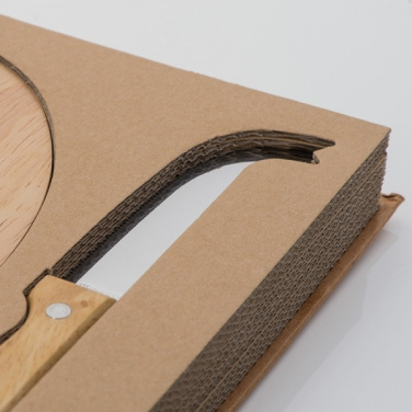 Logo trade liikelahjat mainoslahjat kuva: Juuston leikkuulauta veitsellä GOUDA