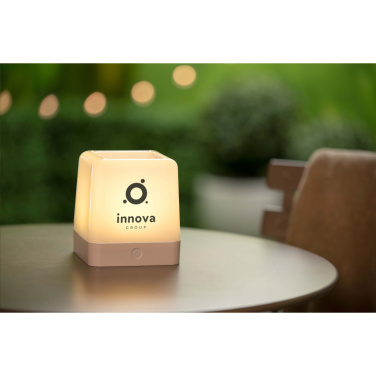 Logotrade liikelahja tuotekuva: Grundig Lumo Solar -pöytävalaisin