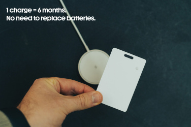 Logo trade mainostuotet tuotekuva: Findit RCS rplastic ultra-ohut tracker kortti ladattava