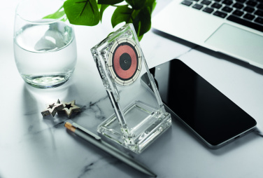 Logotrade liikelahjat kuva: Akryyli langaton laturi 15W