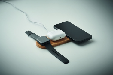 Logotrade liikelahja mainoslahja kuva: 3 in 1 15W langaton laturi