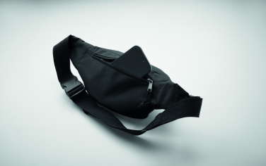 Logotrade dāvanas foto: Jostas soma no 600D RPET materiāla