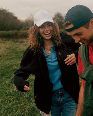 Лого трейд бизнес-подарки фото: Куртка Iqoniq Diran из переработанного полиэстера с ворсом из флиса