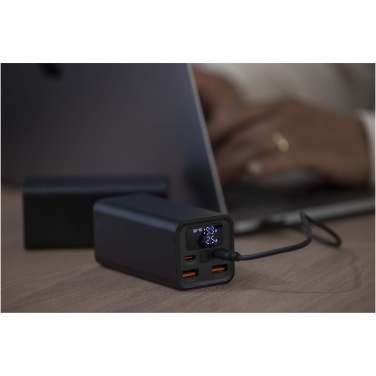 Лого трейд pекламные cувениры фото: Acamar портативное зарядное устройство для ноутбука из переработанного алюминия емкостью 20,000 мАч мощностью 70 Вт