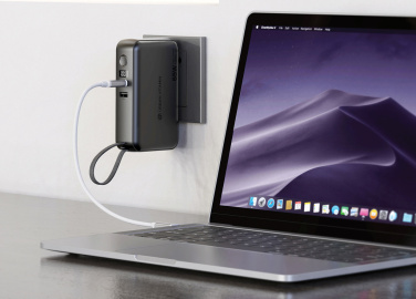 Logotrade profilreklam bild: Urban Vitamin Eureka RCS återvunnen 65W hybridladdare